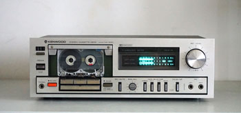 Click for more pictures! Kenwood KX-500 Stereo Cassette Deck