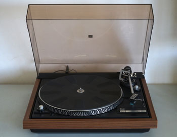 Click for more pictures! Dual 504 Vintage Audiophile Turntable