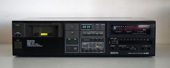 Click for more pictures! Denon DR-M4 Audiophile Cassette Deck