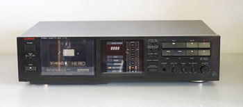 Click for more pictures! Luxman K-112 Audiophile Cassette Deck