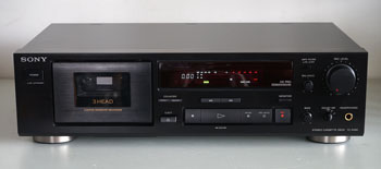 Click for more pictures! Sony TC-K490 Cassette Deck