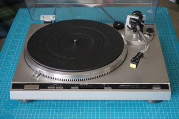 Click for more pictures! Technics SL-Q3 Audiophile Turntable