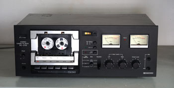 Click for more pictures! Sansui SC-2110 vintage Cassette Deck