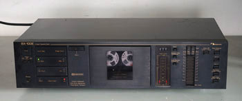 Click for more pictures! Nakamichi BX-100E