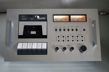 Click for more pictures! Nakamichi 600 Audiophile Cassette Deck