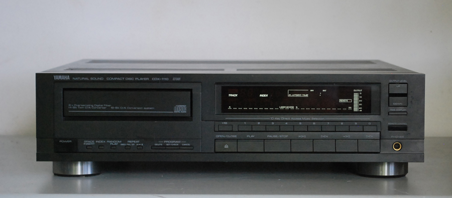 Yamaha CDX-1110 Audiophile CD Player picture 1