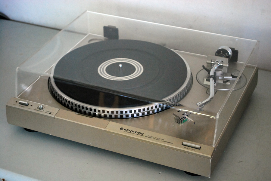 Kenwood KD-3100 Direct Drive Turntable picture 5