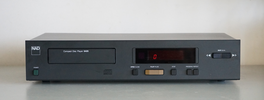 Nad 5425 Audiophile CD Player picture 1