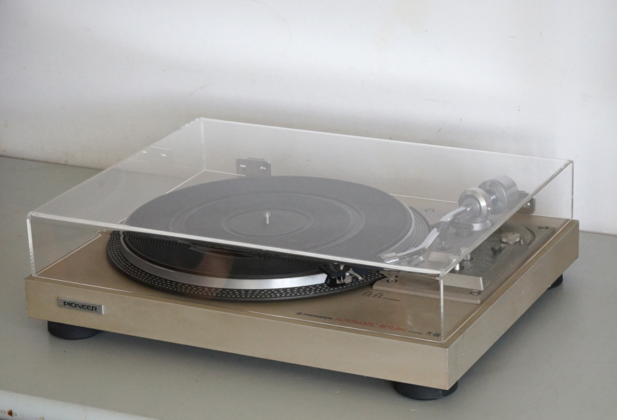 Pioneer PL-516 Belt Drive Turntable picture 2