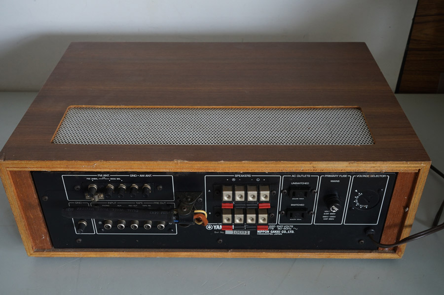 Yamaha CR-400 Vintage Receiver picture 3