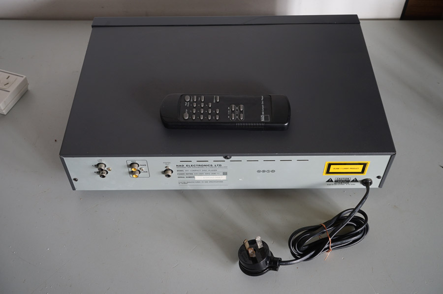 NAD 502 Audiophile CD Player picture 2