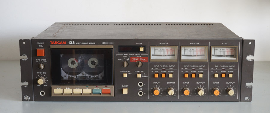 Tascam 133 Professional Cassette Deck picture 1