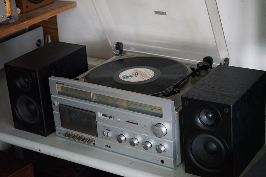Sharp SG-12 Music Centre picture 2