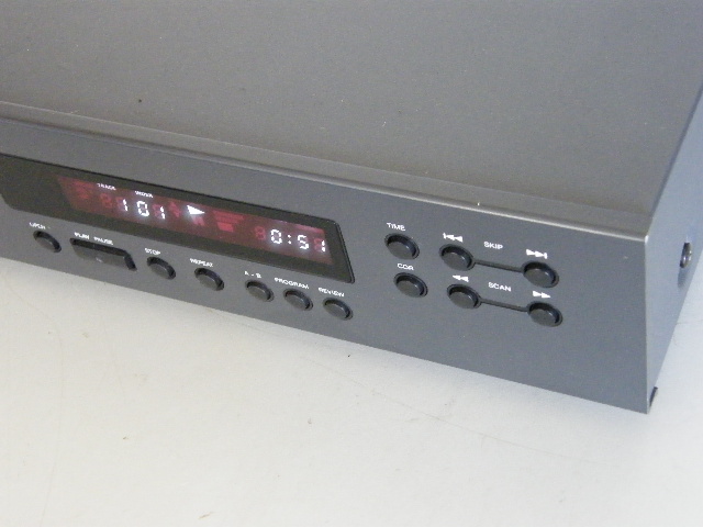 NAD 514 Audiophile CD Player  picture 3