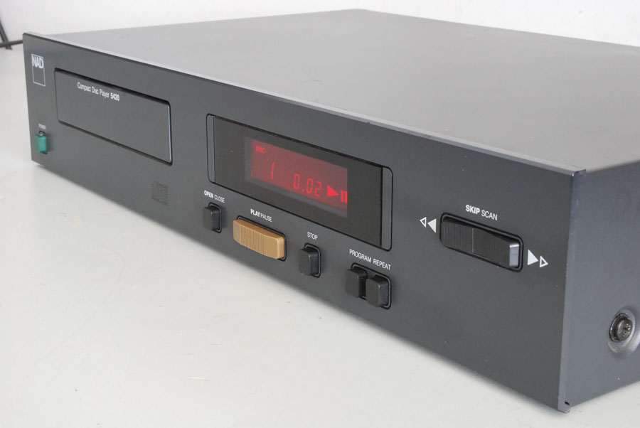 Nad 5420 CD Player picture 2