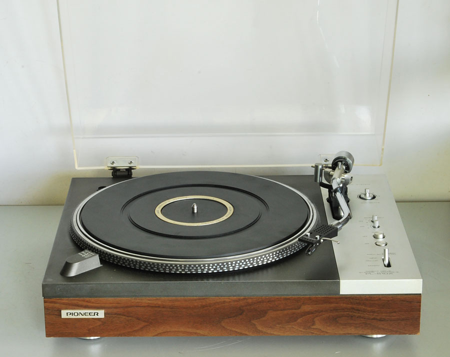 Pioneer PL-510A Direct Drive Turntable picture 2